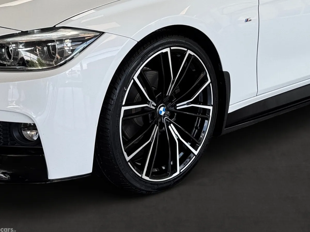 BMW 3-Series Estate, Diesel, 2015, White