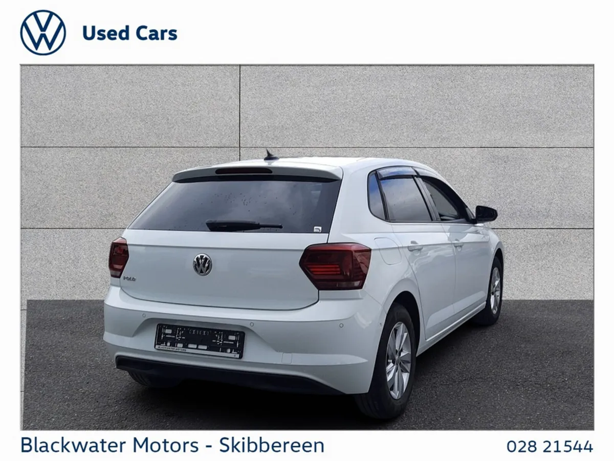 Volkswagen Polo Hatchback, Petrol, 2020, White