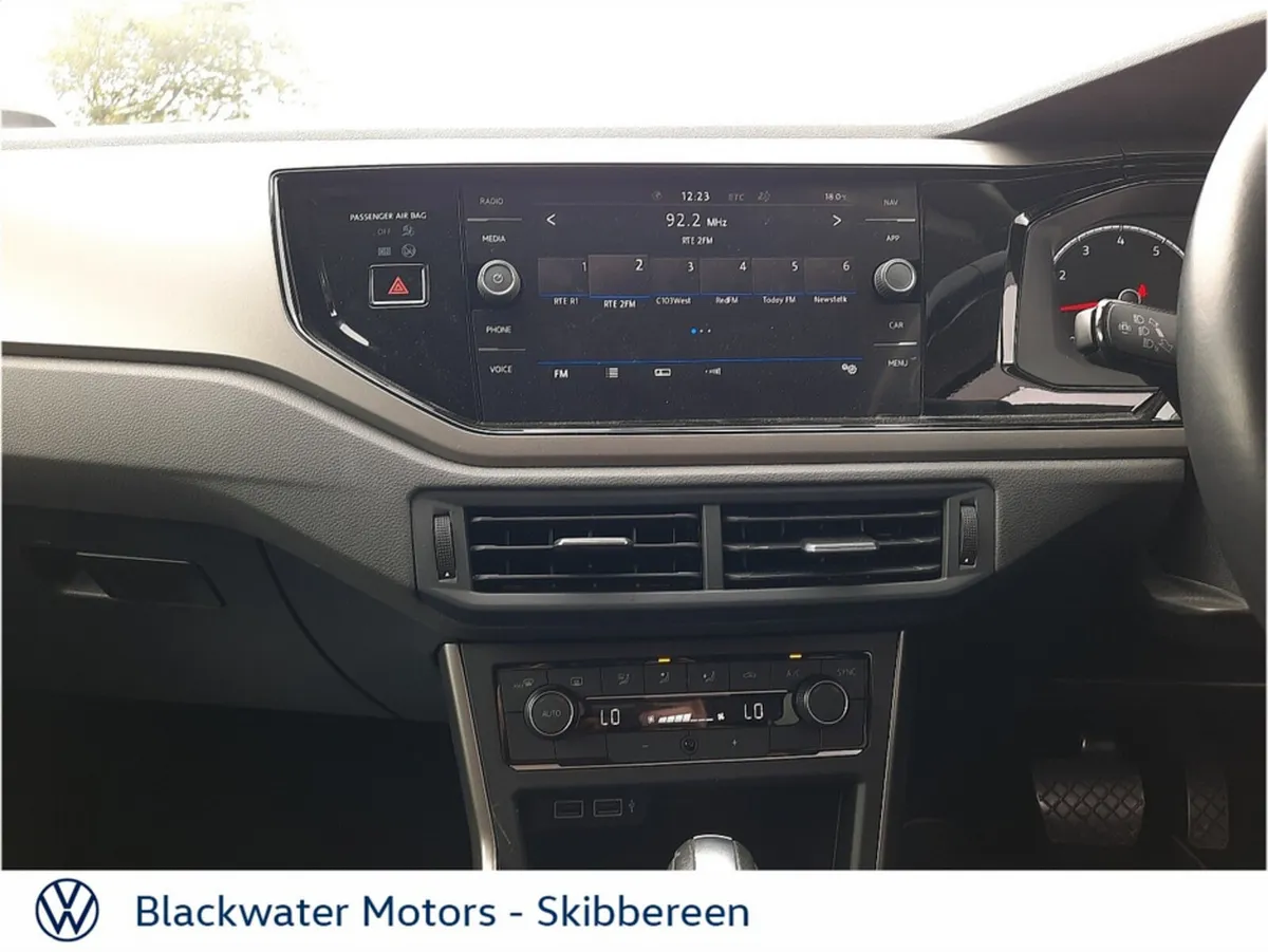 Volkswagen Polo Hatchback, Petrol, 2020, White