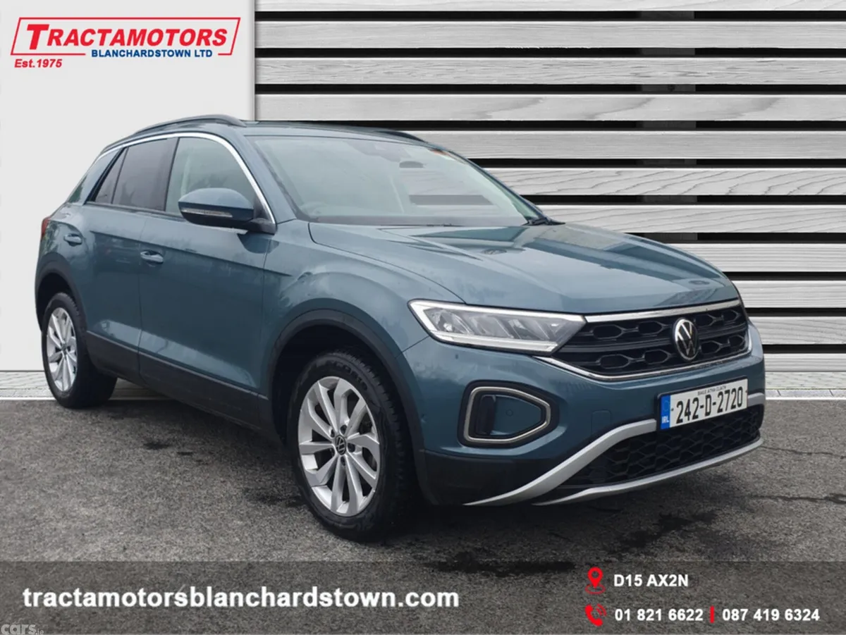 Volkswagen T-Roc SUV, Petrol, 2024, Blue