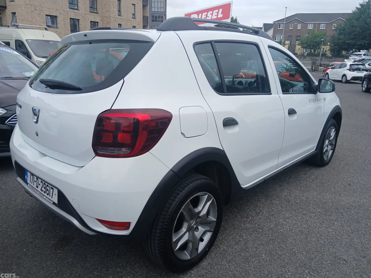 Dacia Sandero Stepway Hatchback, Diesel, 2017, White