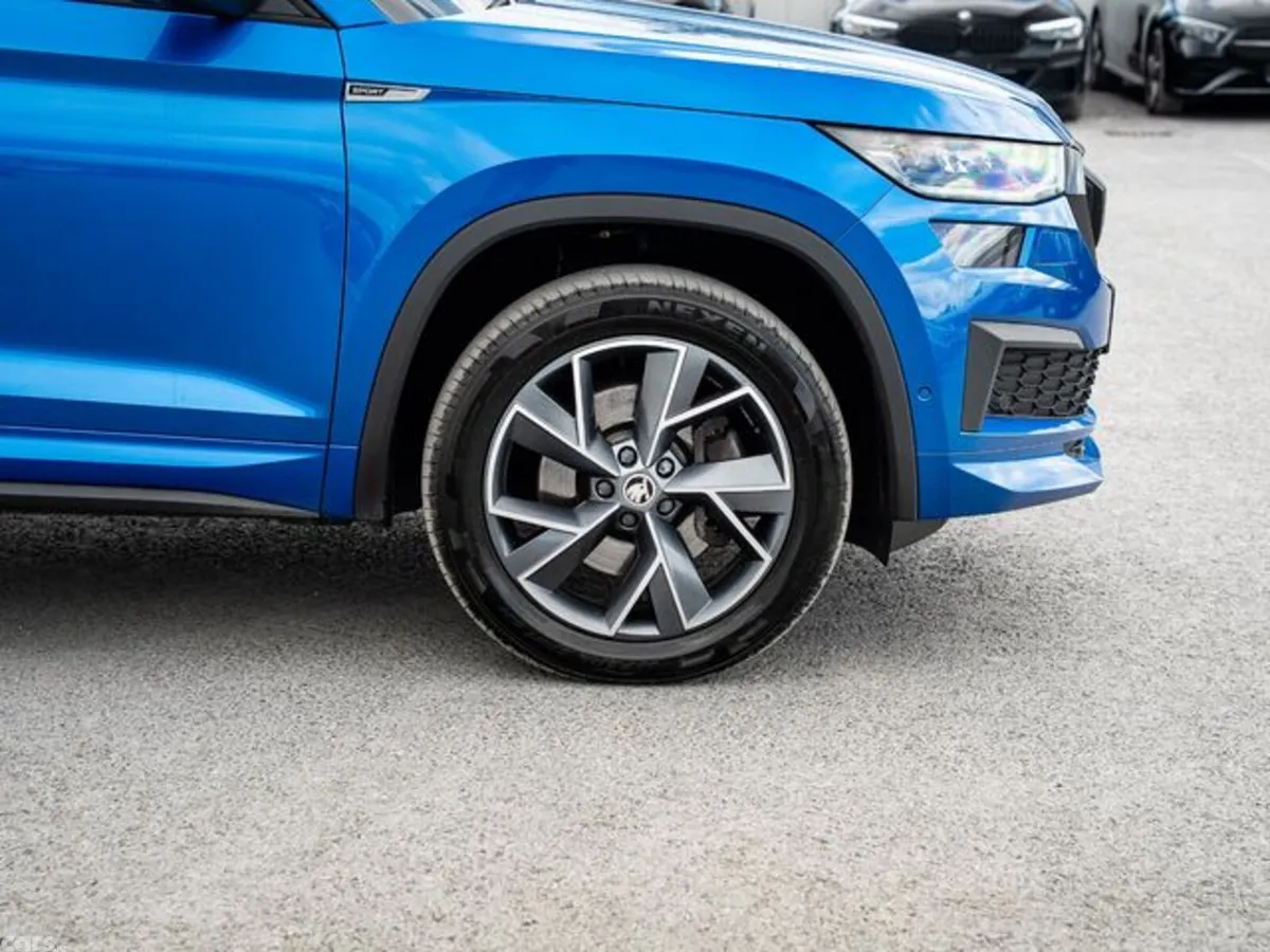 Skoda Kodiaq Estate, Diesel, 2023, Blue