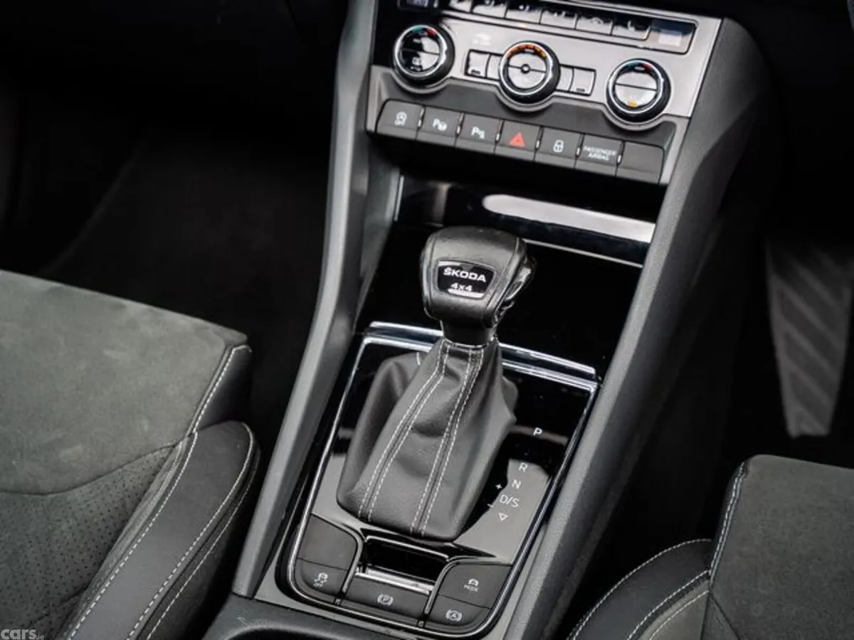 Skoda Kodiaq Estate, Diesel, 2023, Blue