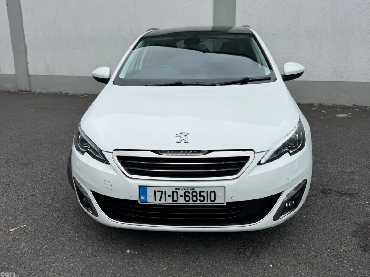Peugeot 308 Estate, Petrol, 2017, White
