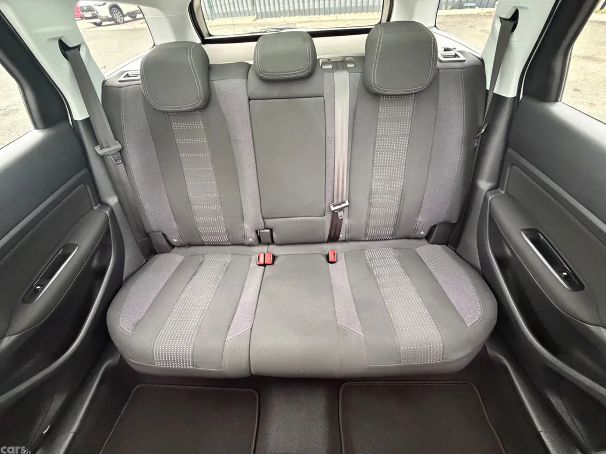 Peugeot 308 Estate, Petrol, 2017, White