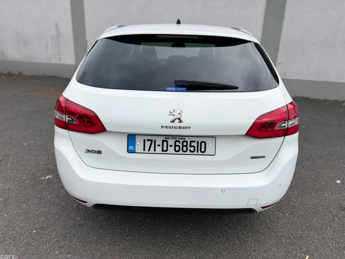 Peugeot 308 Estate, Petrol, 2017, White
