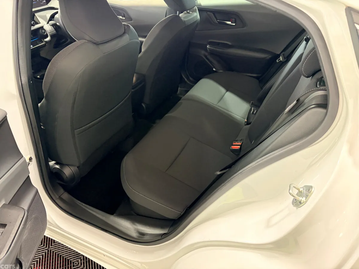 Toyota Prius Hatchback, Petrol Hybrid, 2023, White