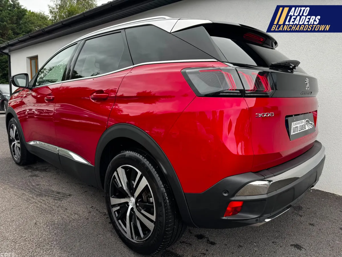 Peugeot 3008 SUV, Petrol Hybrid, 2024, Red