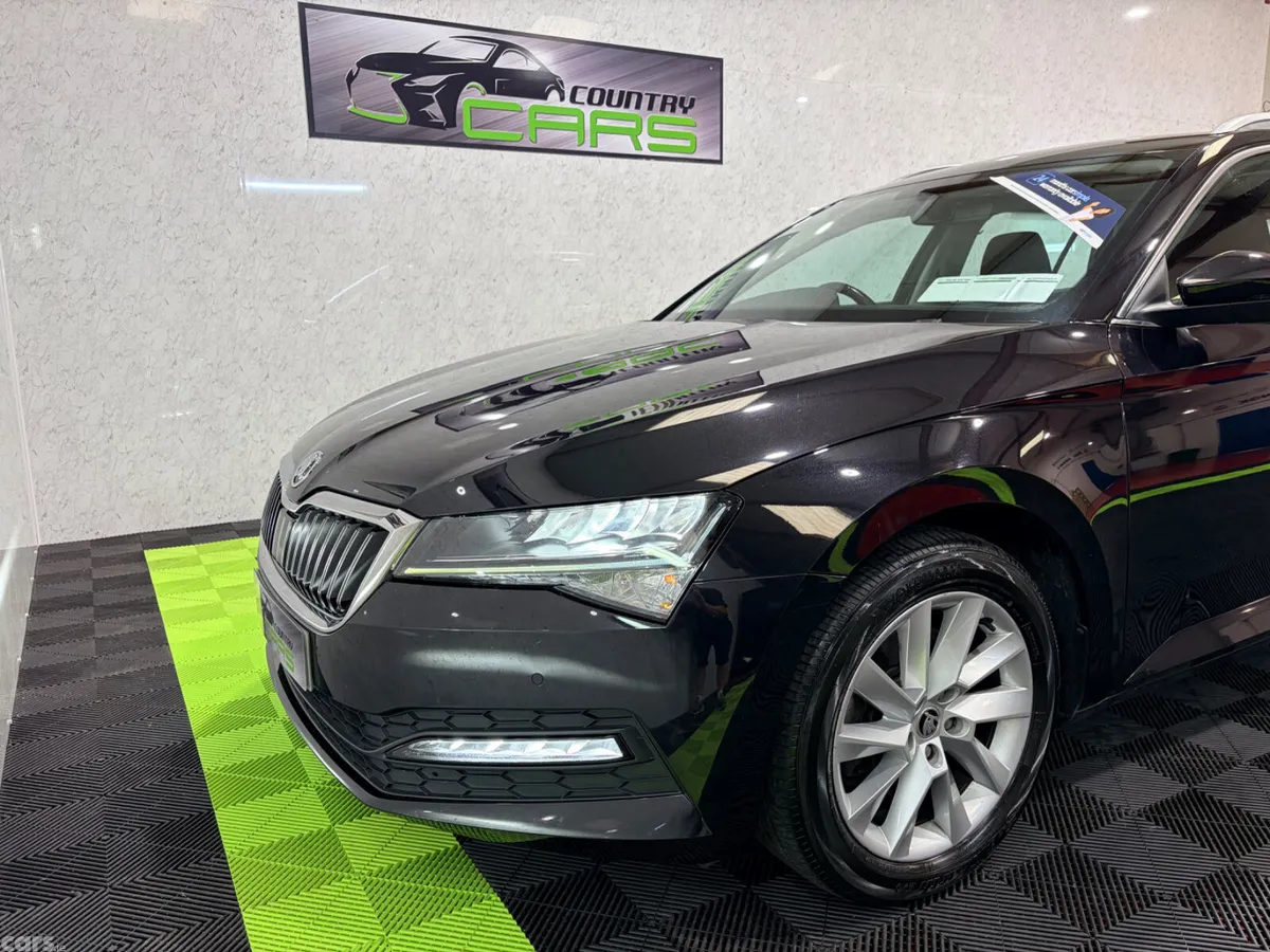 Skoda Superb Estate, Diesel, 2022, Black
