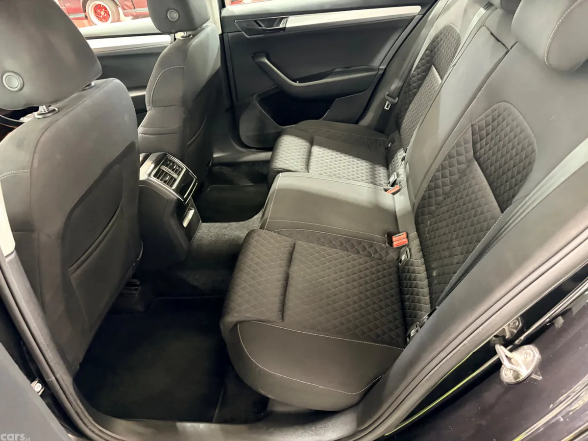 Skoda Superb Estate, Diesel, 2022, Black