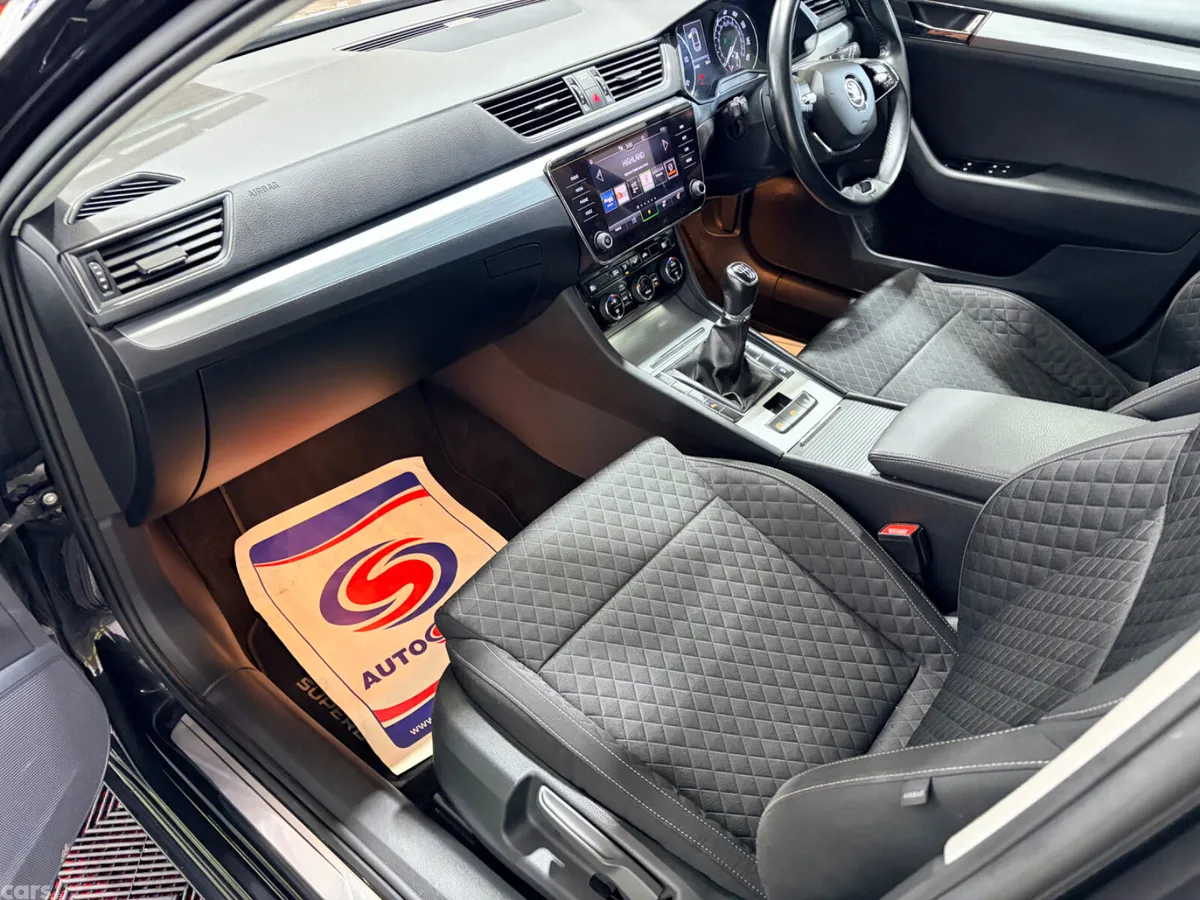 Skoda Superb Estate, Diesel, 2022, Black