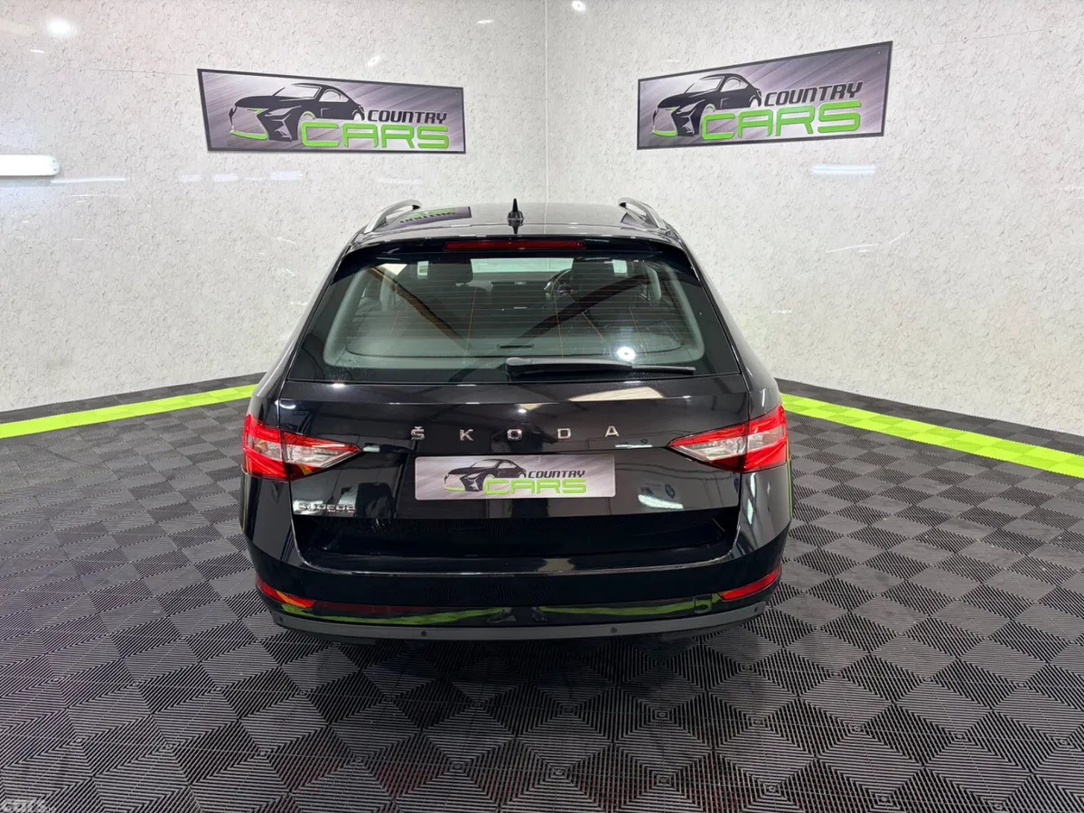 Skoda Superb Estate, Diesel, 2022, Black