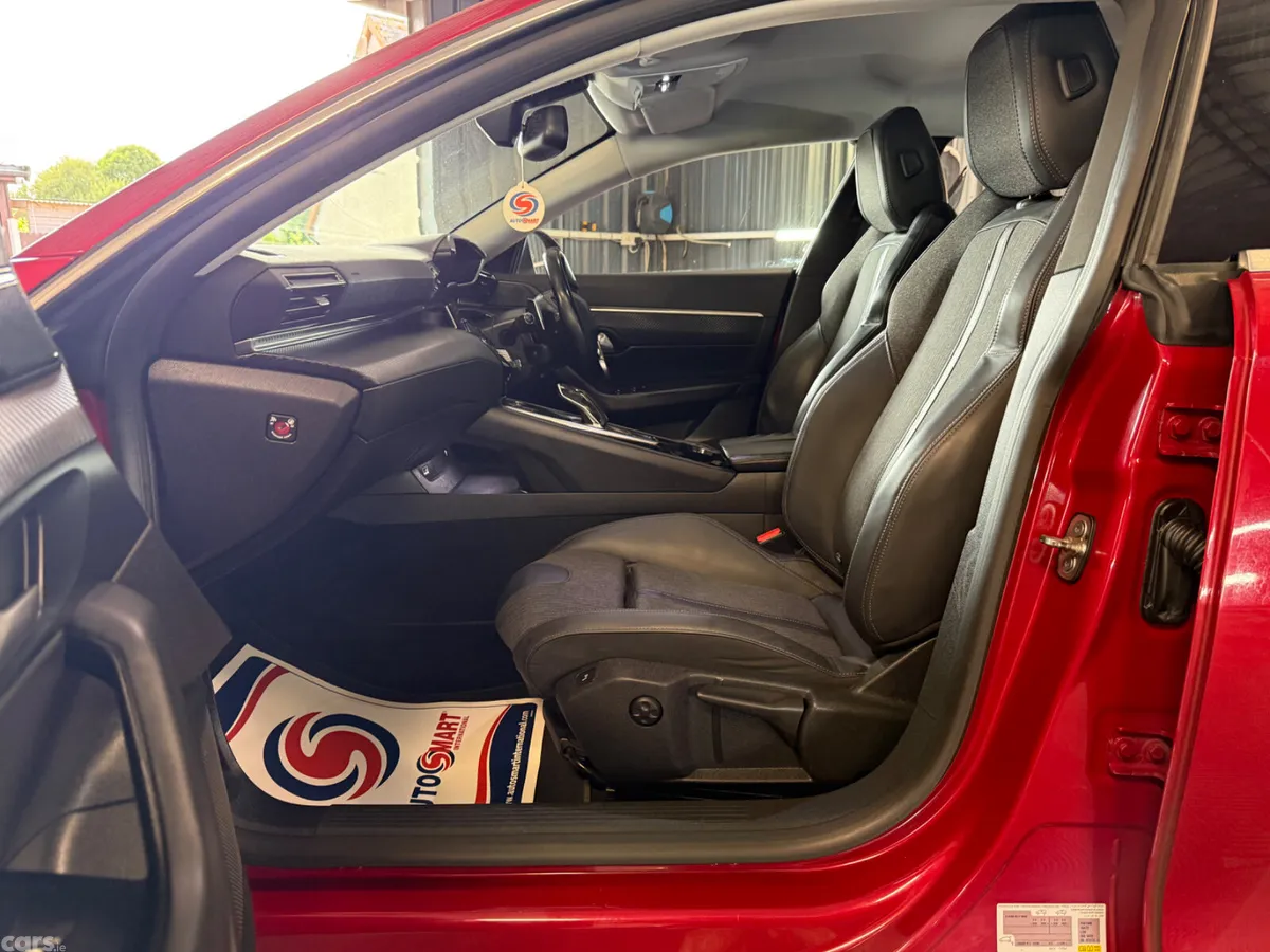 Peugeot 508 Hatchback, Diesel, 2019, Red