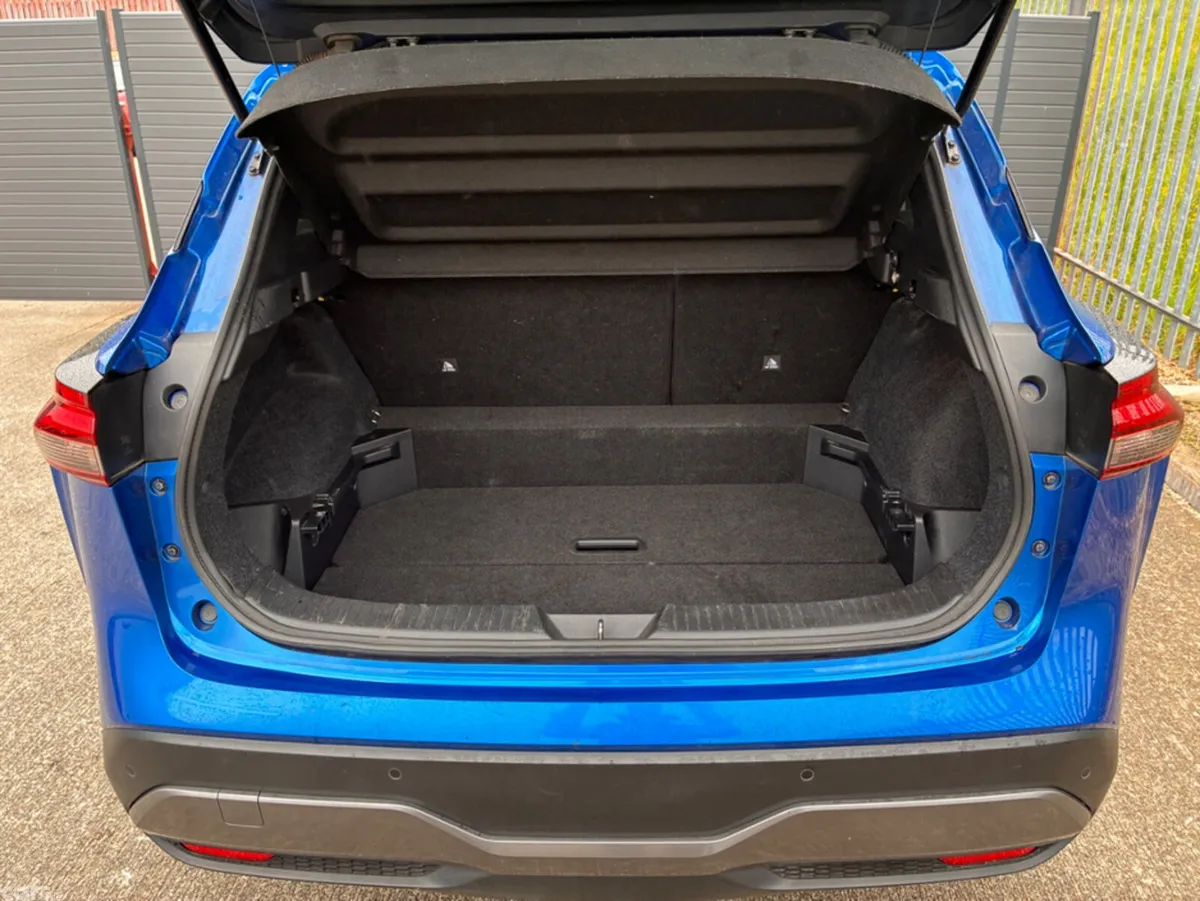 Nissan Qashqai SUV, Petrol Hybrid, 2024, Blue