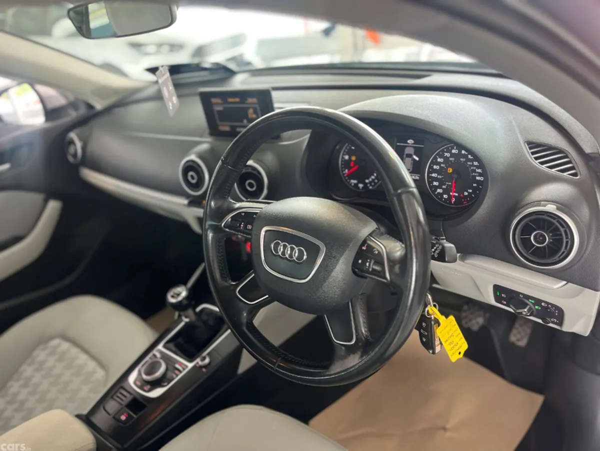 Audi A3 Hatchback, Diesel, 2015, Silver