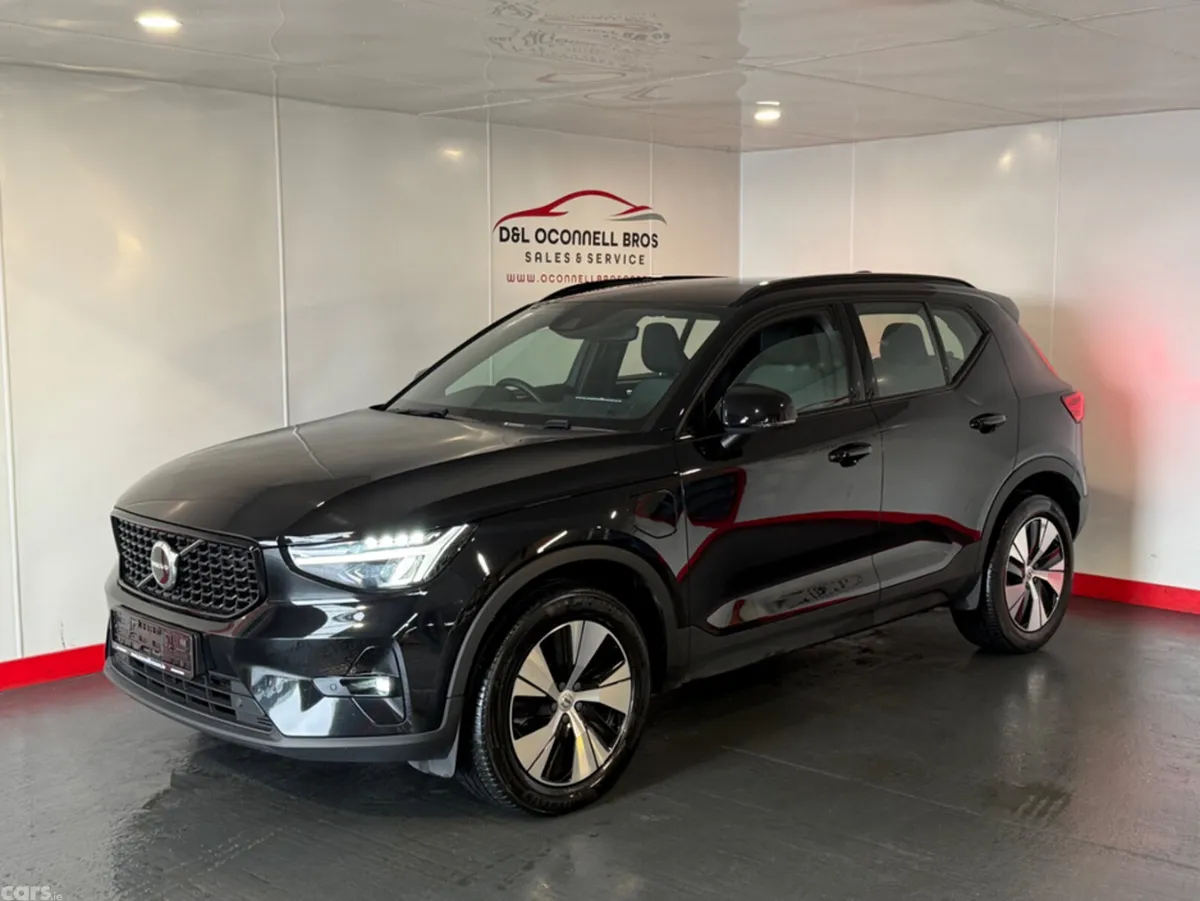 Volvo XC40 Estate, Petrol Plug-in Hybrid, 2023, Black