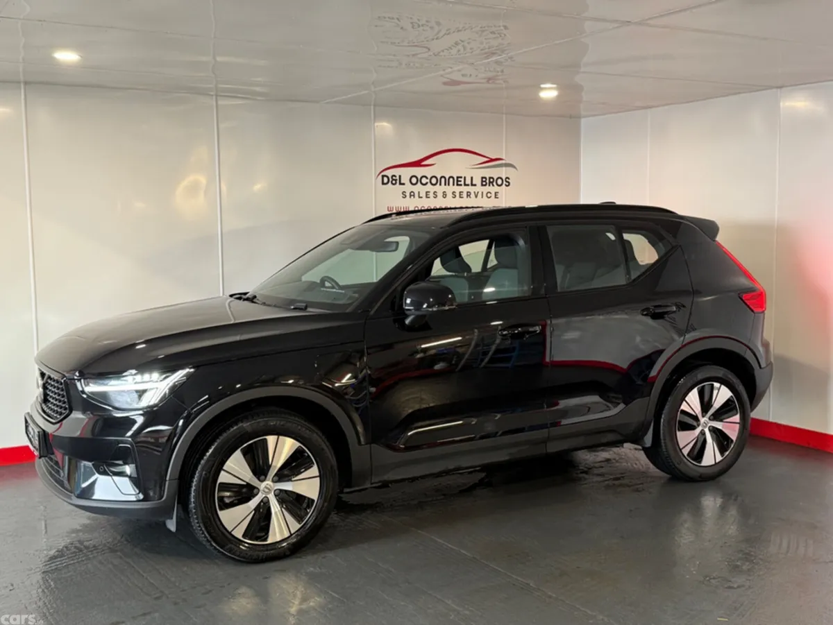 Volvo XC40 Estate, Petrol Plug-in Hybrid, 2023, Black
