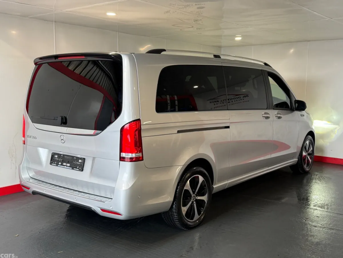 Mercedes-Benz EQV MPV, Electric, 2022, Silver