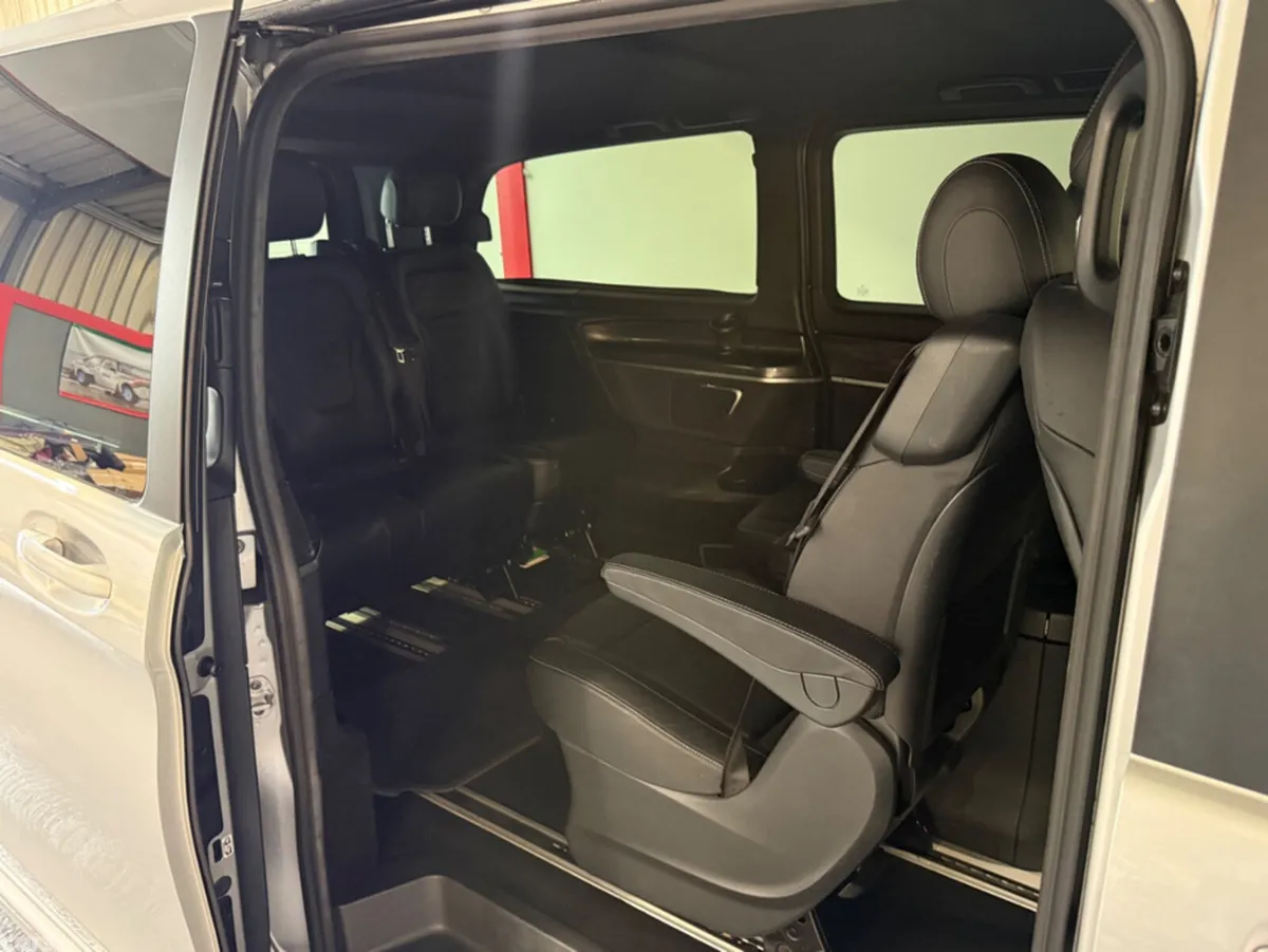 Mercedes-Benz EQV MPV, Electric, 2022, Silver