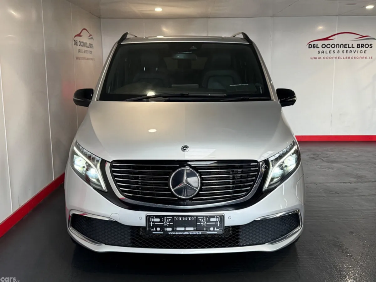 Mercedes-Benz EQV MPV, Electric, 2022, Silver