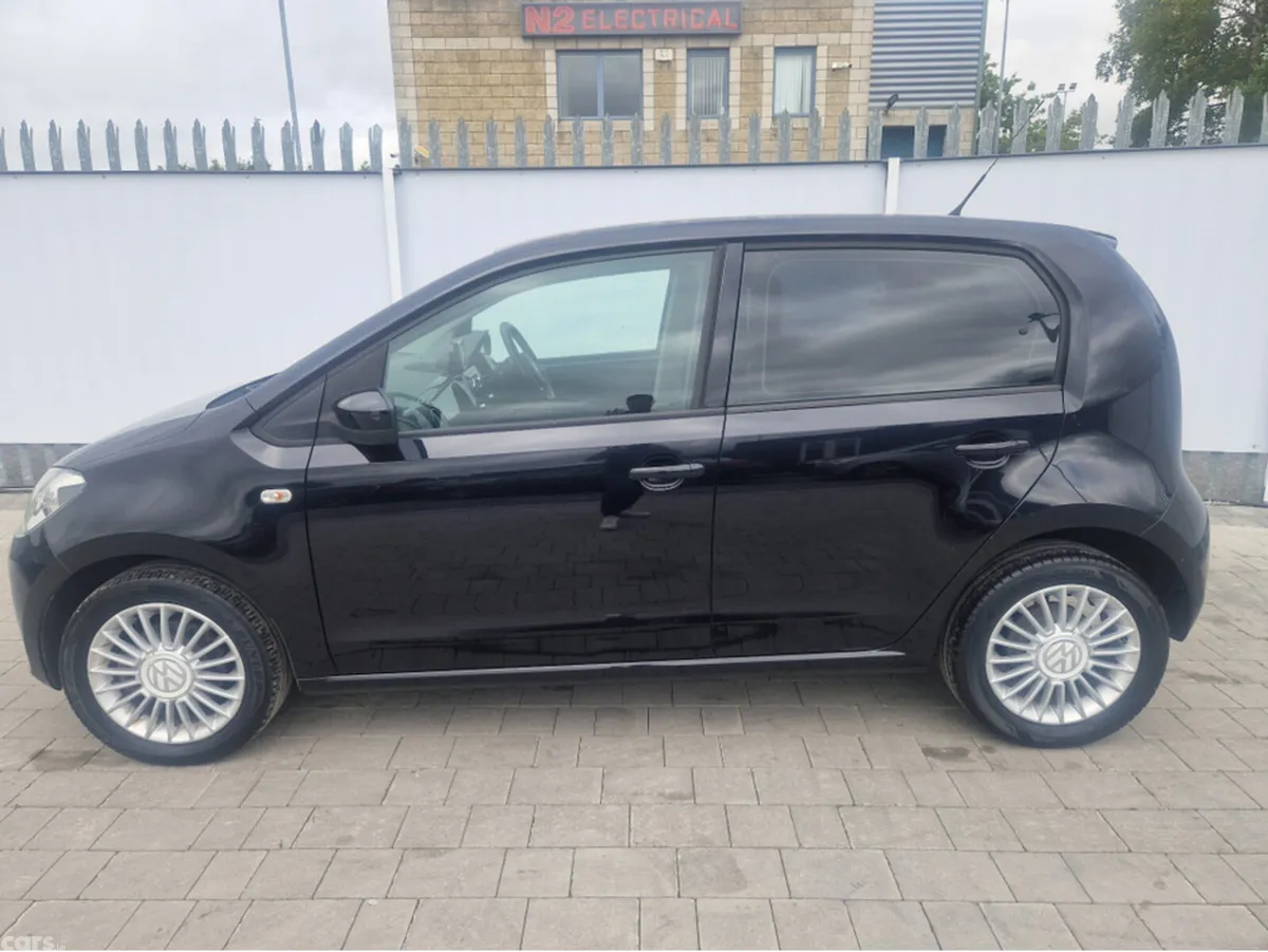 Volkswagen up! Hatchback, Petrol, 2013, Blue