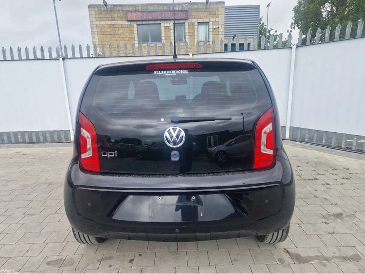 Volkswagen up! Hatchback, Petrol, 2013, Blue