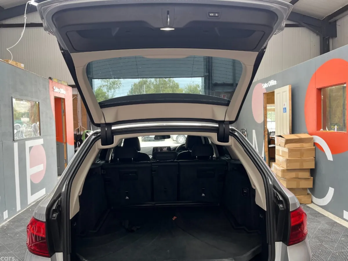 BMW 3-Series Estate, Diesel, 2019, Silver
