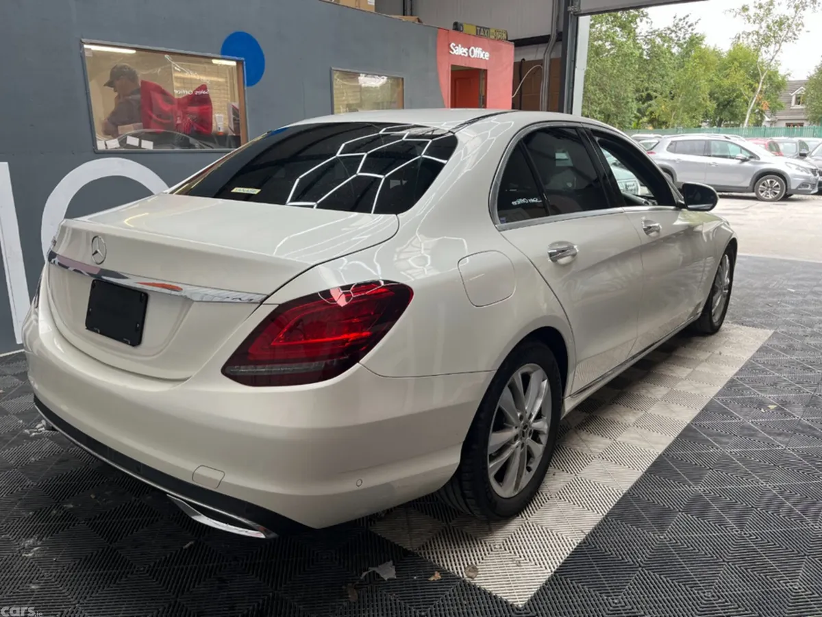 Mercedes-Benz C-Class Saloon, Diesel, 2019, White