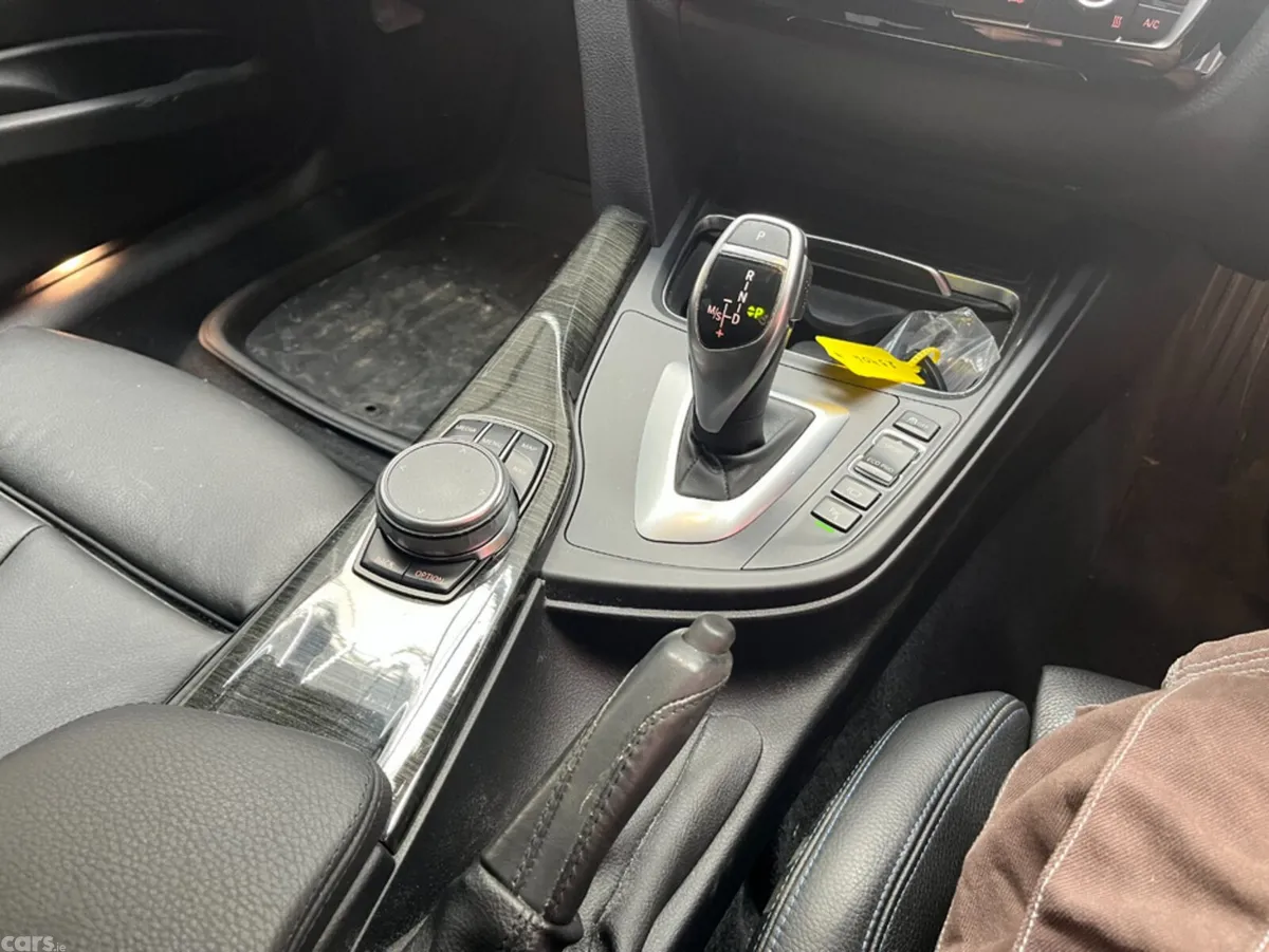 BMW 3-Series Estate, Diesel, 2019, White