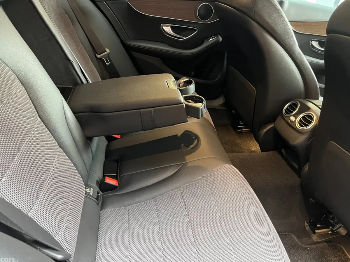 Mercedes-Benz C-Class Saloon, Diesel, 2019, White