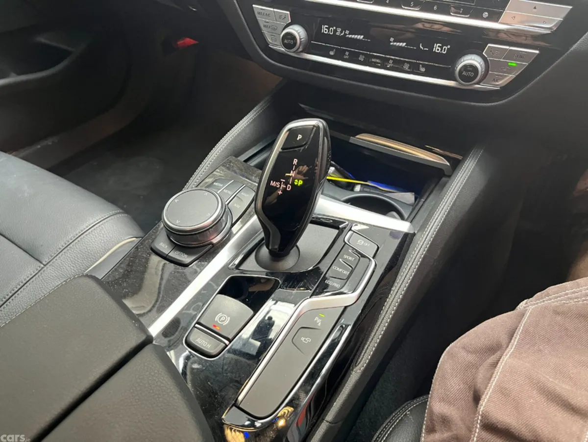 BMW 3-Series Estate, Diesel, 2019, Silver