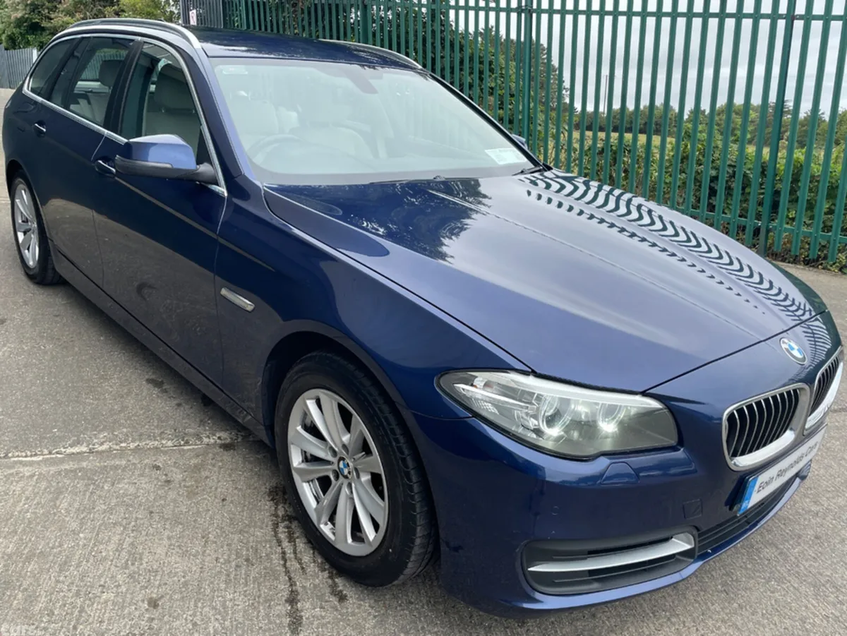 BMW 5-Series Estate, Diesel, 2016, Blue