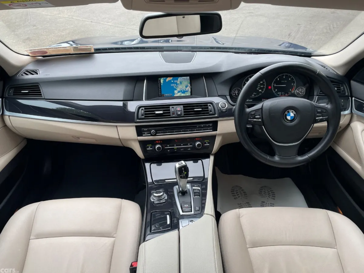 BMW 5-Series Estate, Diesel, 2016, Blue