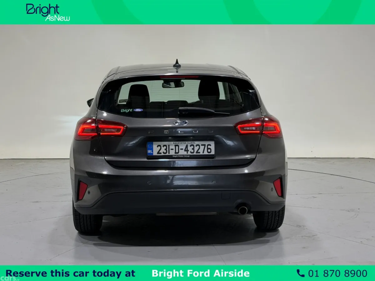 Ford Focus Hatchback, Diesel, 2023, Grey
