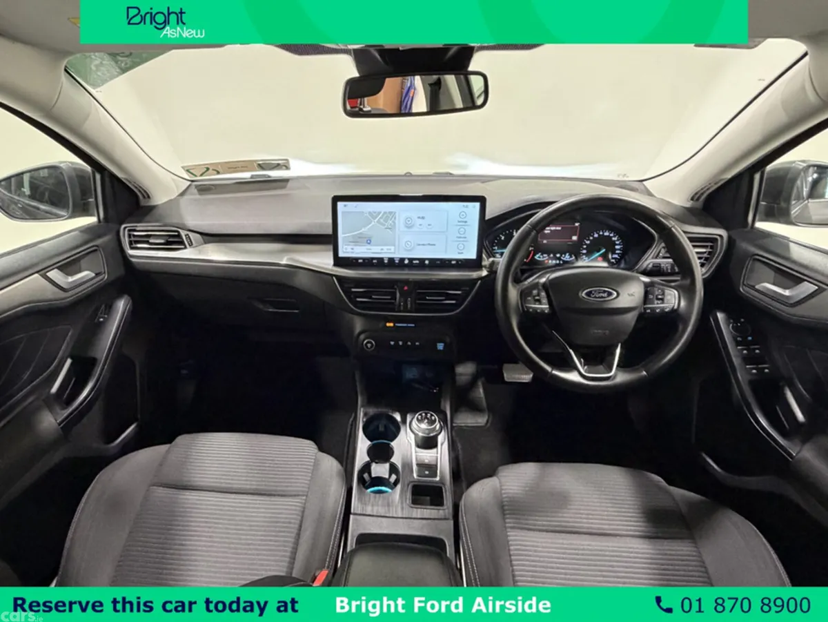 Ford Focus Hatchback, Diesel, 2023, Grey