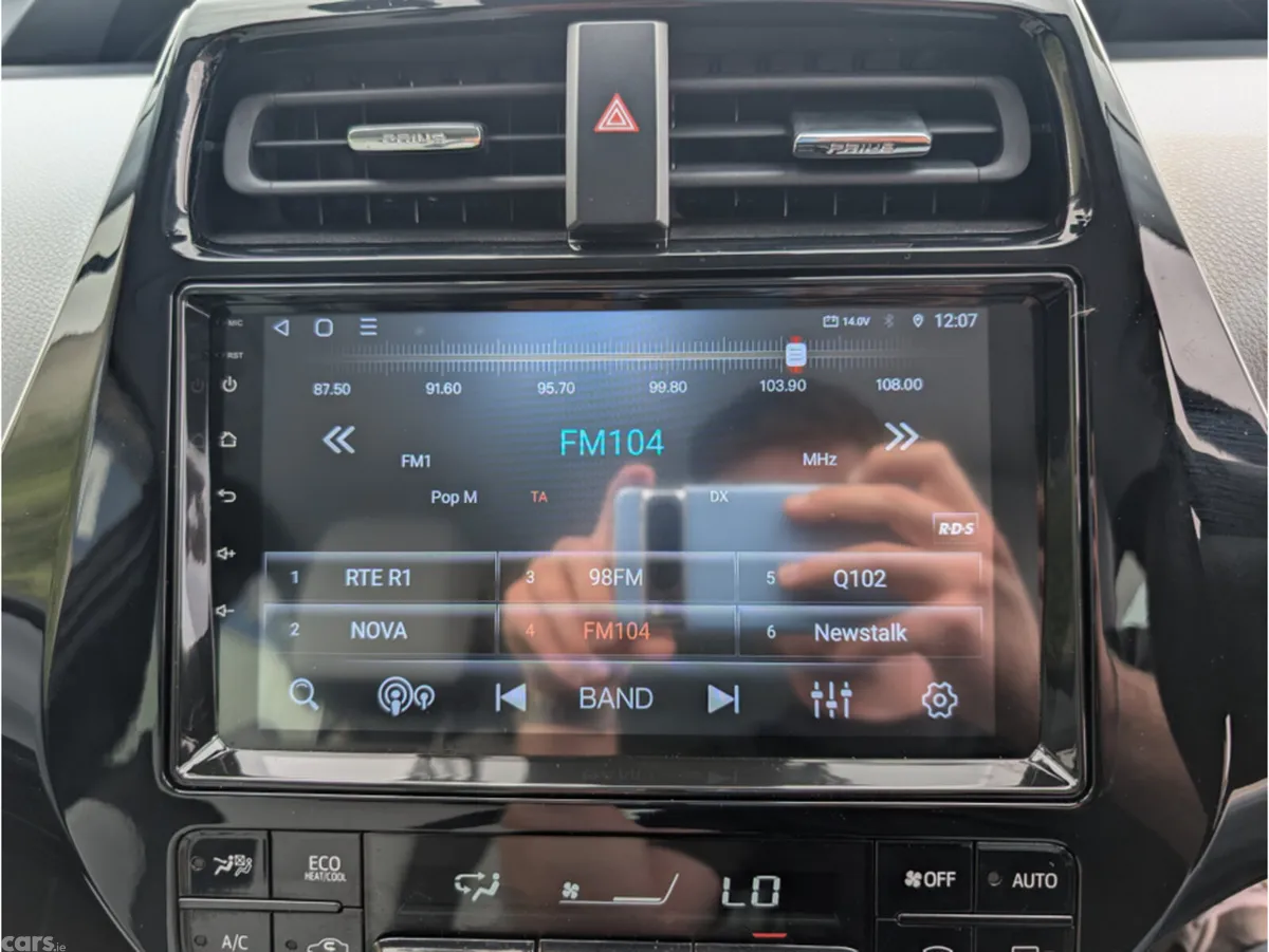 Toyota Prius Saloon, Petrol Hybrid, 2020, Silver