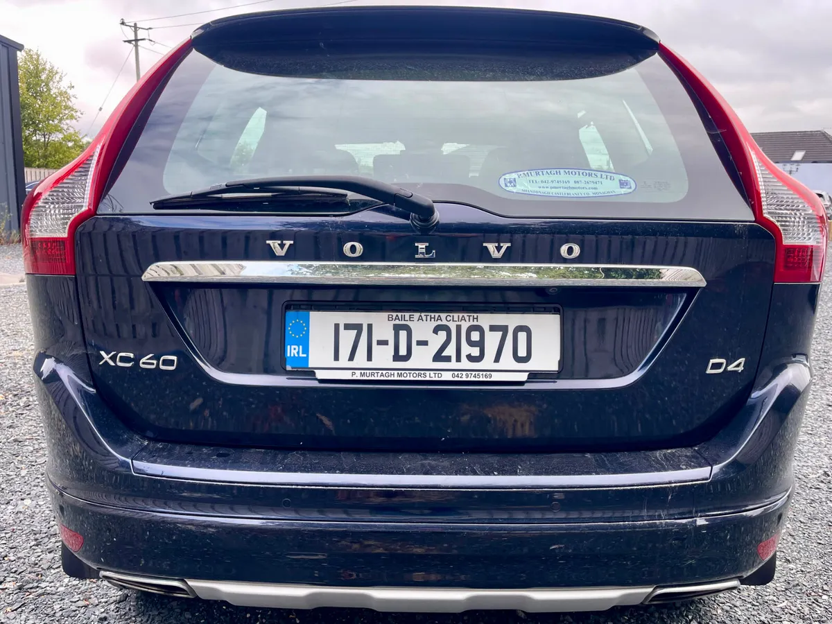 Volvo XC60 SUV, Diesel, 2017, Blue