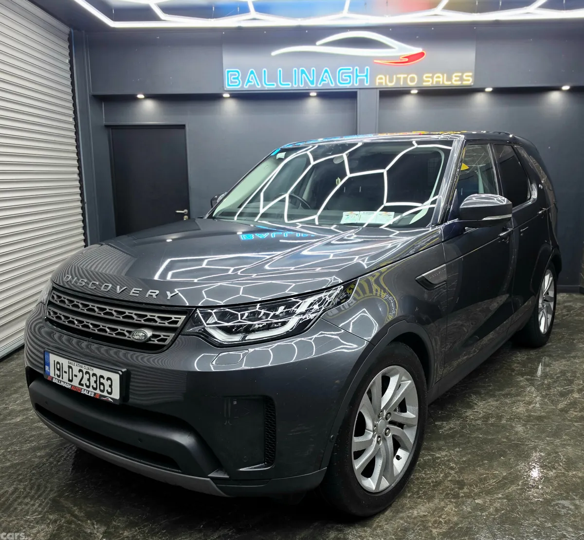 Land Rover Discovery SUV, Diesel, 2019, Grey