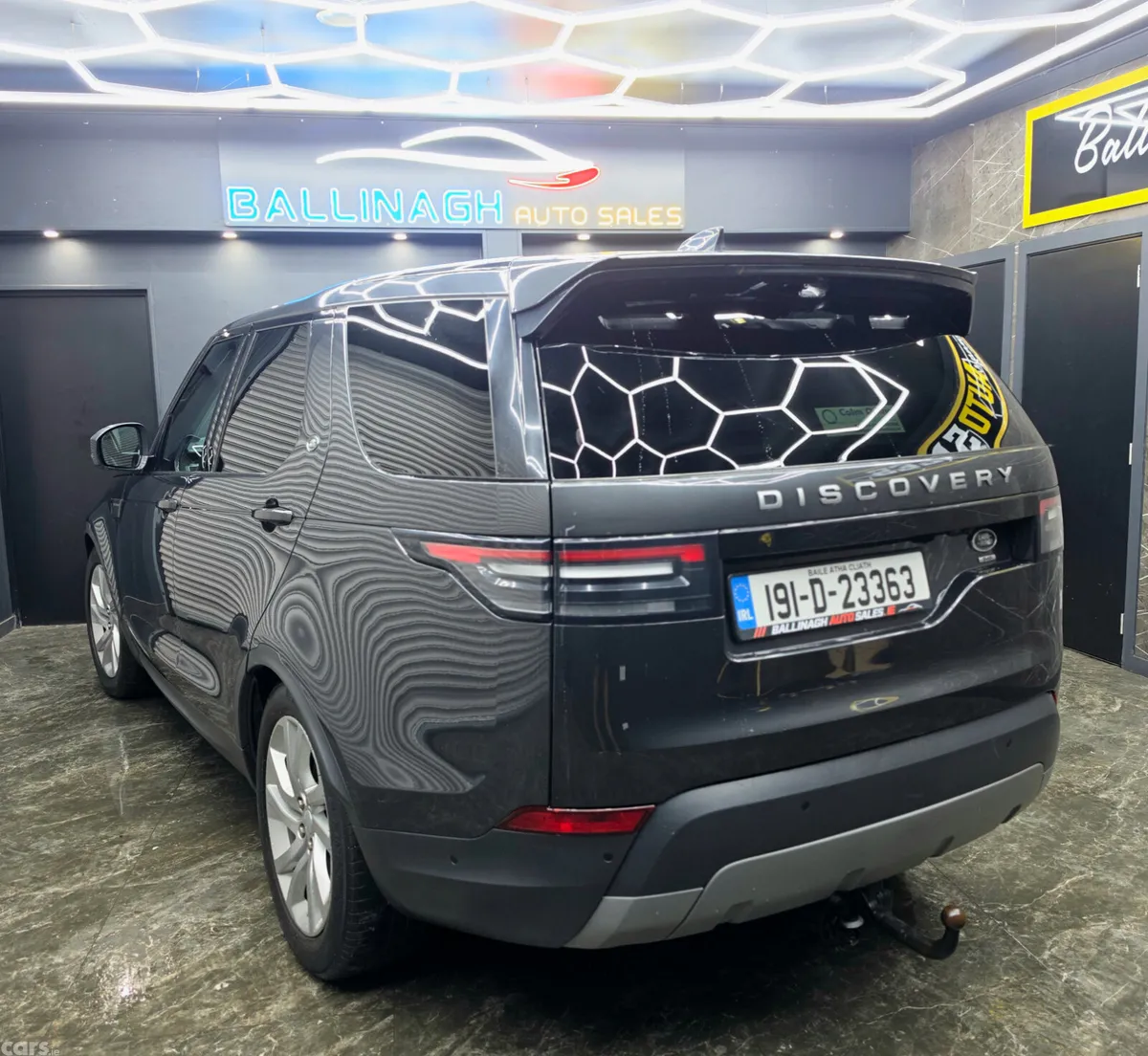 Land Rover Discovery SUV, Diesel, 2019, Grey