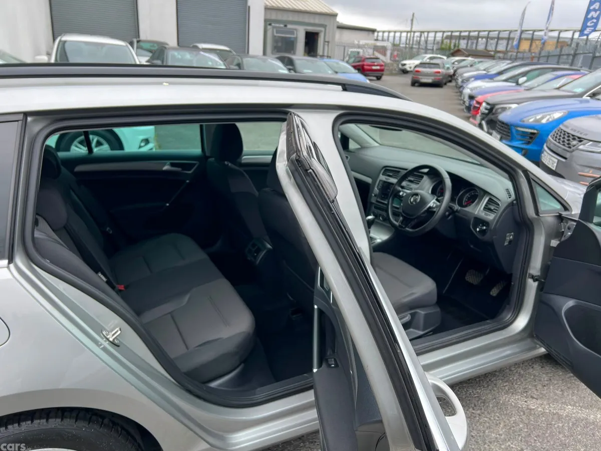 Volkswagen Golf Estate, Petrol, 2017, Grey
