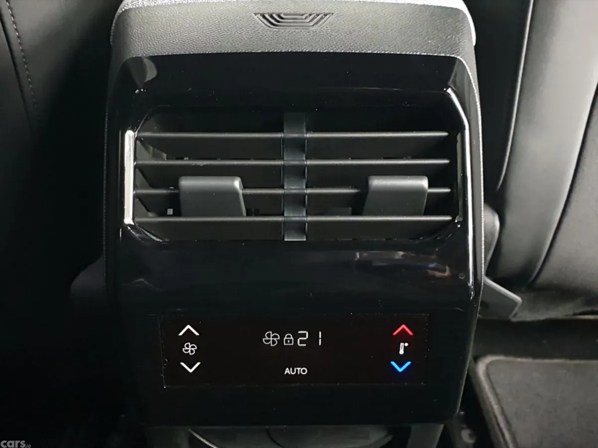 Peugeot 5008 MPV, Petrol, 2025, Grey