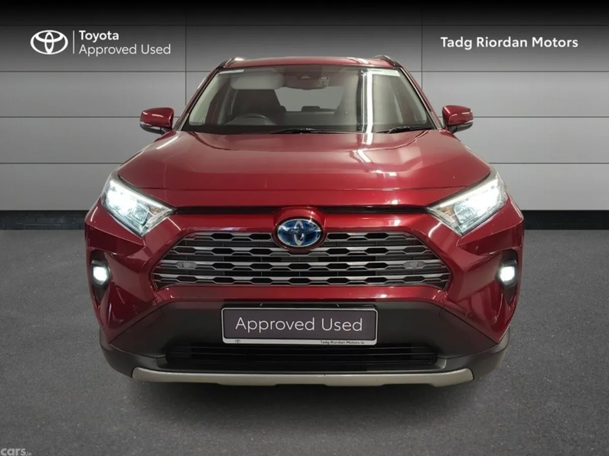 Toyota RAV4 SUV, Petrol Hybrid, 2023, Red