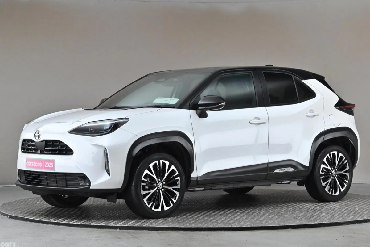 Toyota Yaris Cross SUV, Petrol Hybrid, 2025, White