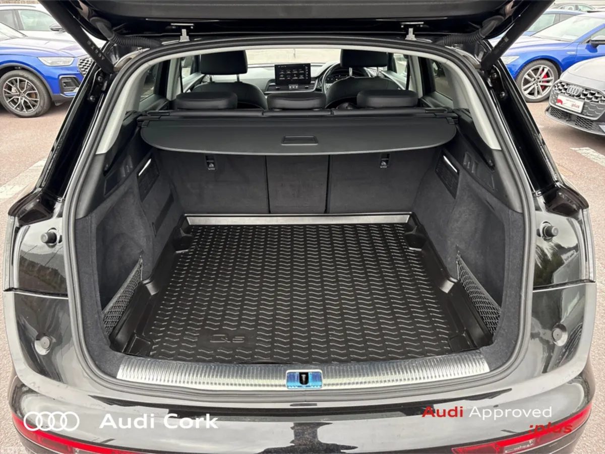 Audi Q5 SUV, Diesel, 2024, Black