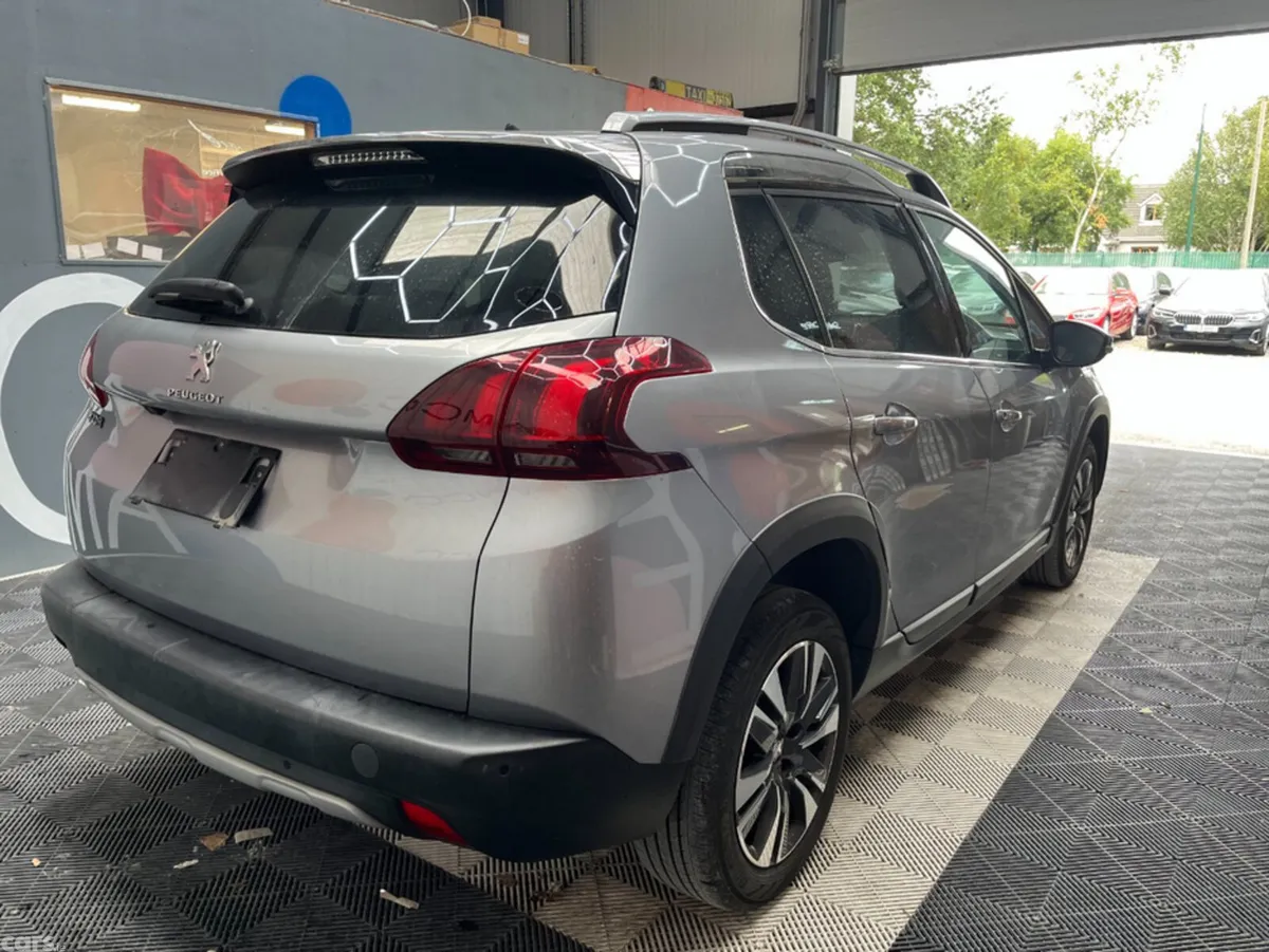 Peugeot 2008 SUV, Petrol, 2019, Silver