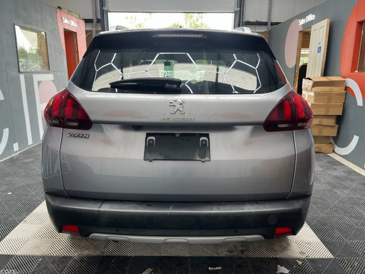 Peugeot 2008 SUV, Petrol, 2019, Silver