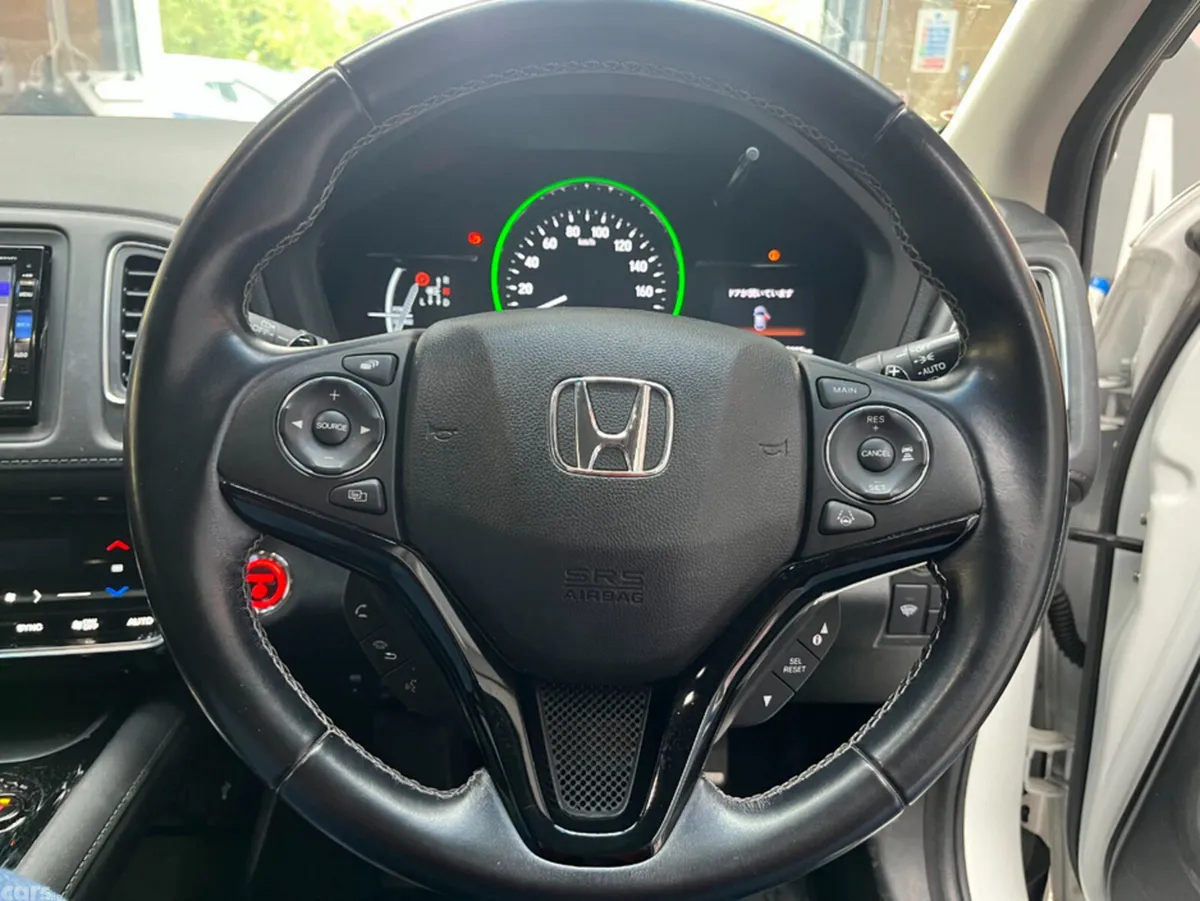 Honda Vezel SUV, Petrol, 2018, White