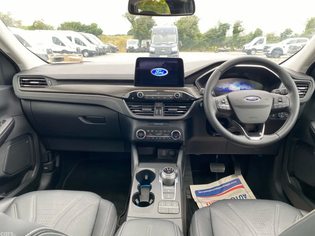 Ford Kuga MPV, Petrol Plug-in Hybrid, 2022, Grey