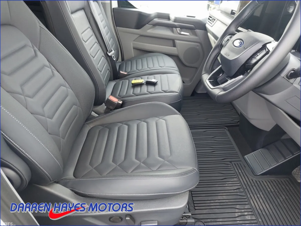 Ford Tourneo MPV, Diesel, 2026, Silver