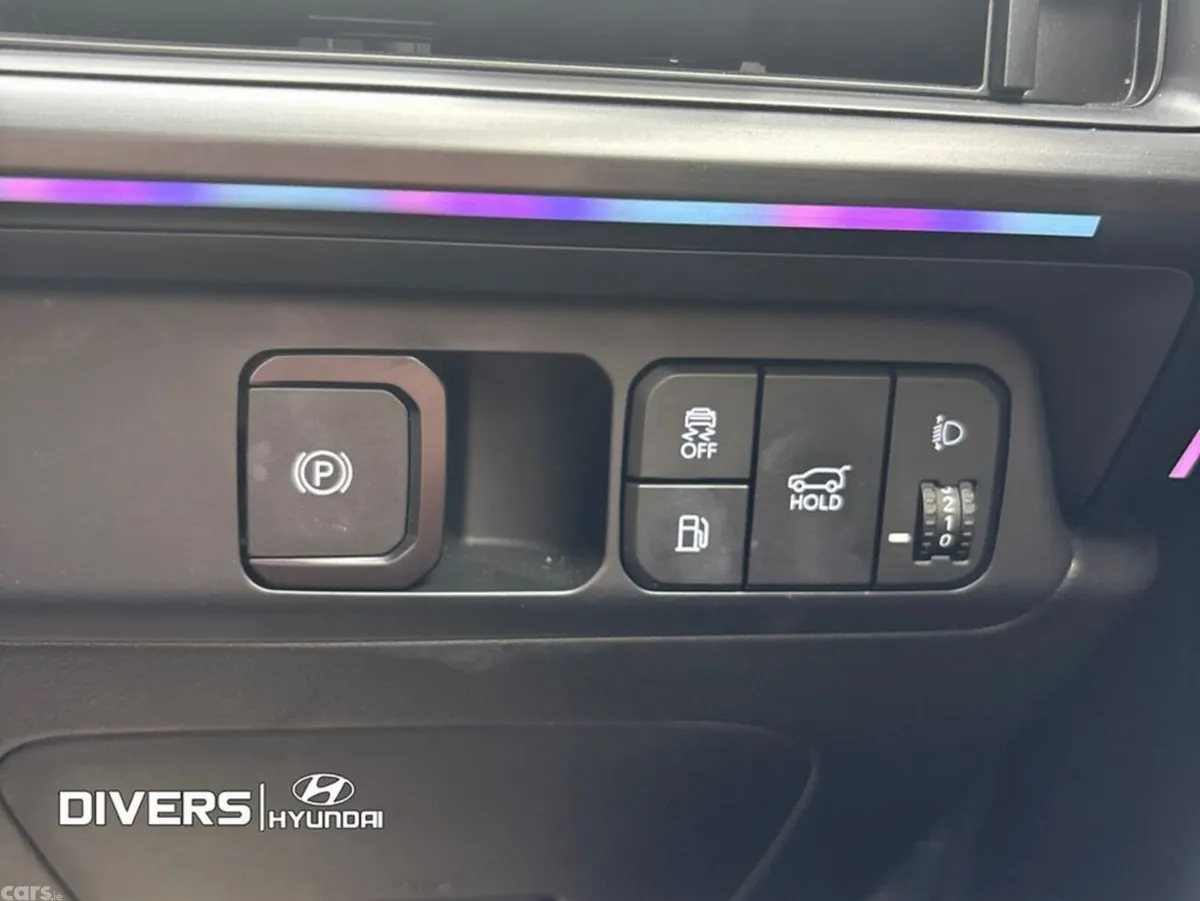 Hyundai Santa Fe Estate, Petrol Plug-in Hybrid, 2025, Orange